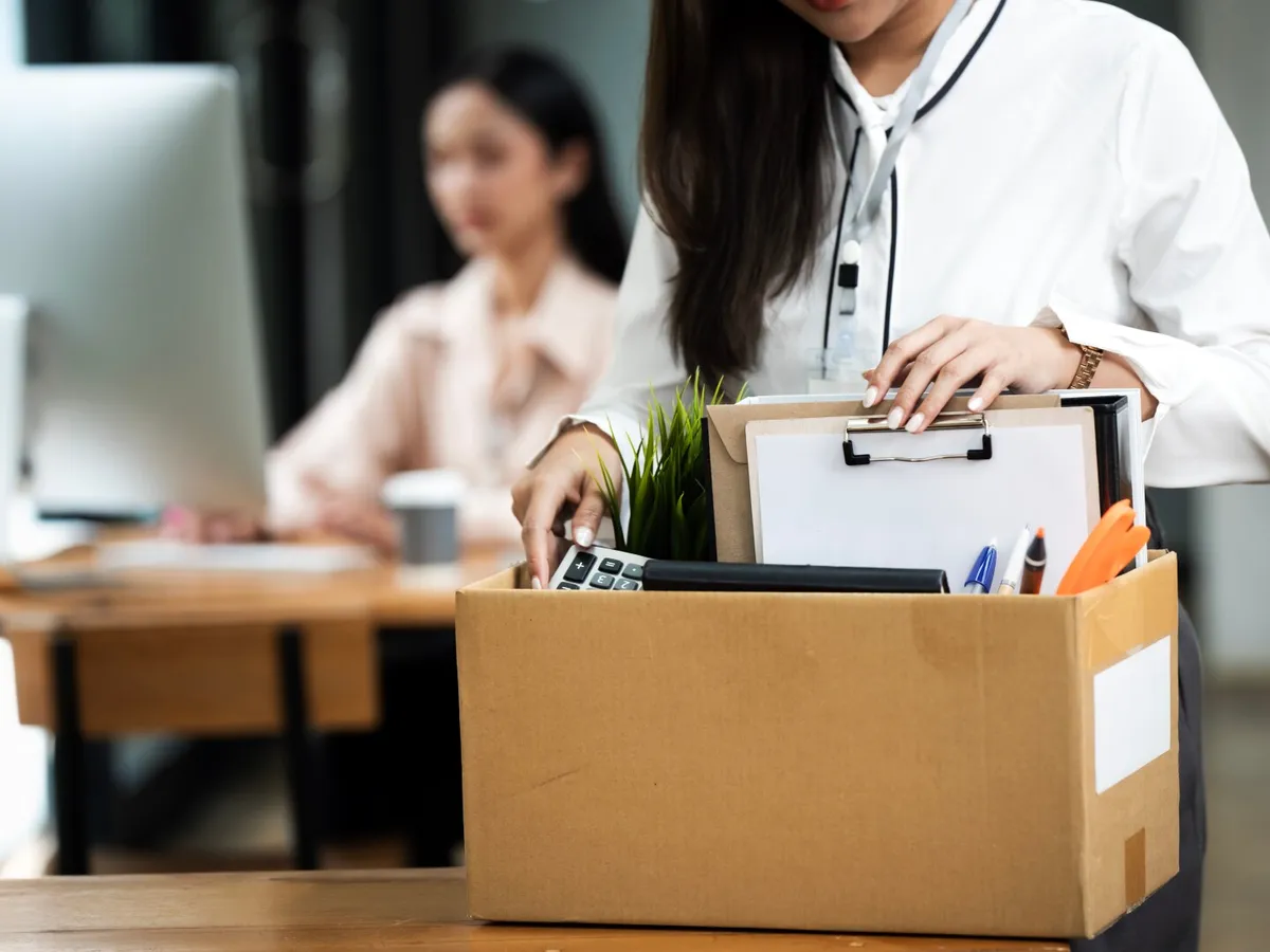 O tânără din Spania, dată afară după ce a ajuns la muncă cu 40 de minute mai devreme