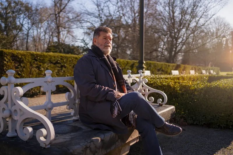 Pensionar &icirc;ngrijorat la pensie - Foto: Freepik