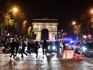 Haos, pe străzile din Franța. 486 de persoane au fost arestate, dintre care 194 la Paris - Foto: Profimedia Images