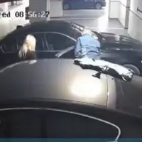 O parcare subterană din centrul Timișoarei a fost tranformată în WC de un cuplu. - Foto: captură video