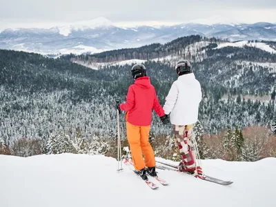 Pârtiile de schi rămân deschise în acest weekend, dar numărul lor ar putea scădea săptămâna viitoare - Foto: Freepik (Imagine cu rol ilustrativ)