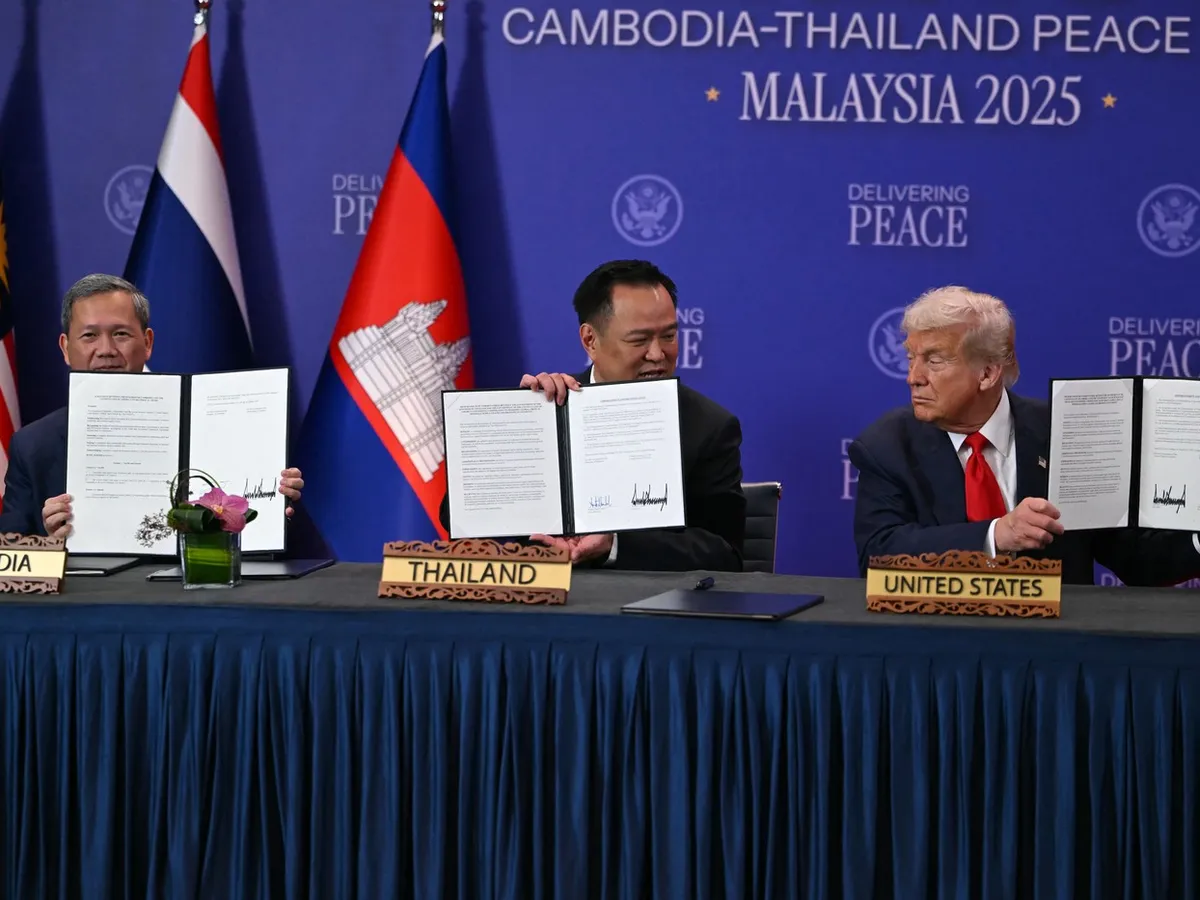 VIDEO Thailanda şi Cambodgia au semnat un acord de pace în prezenţa președintelui SUA Donald Trump