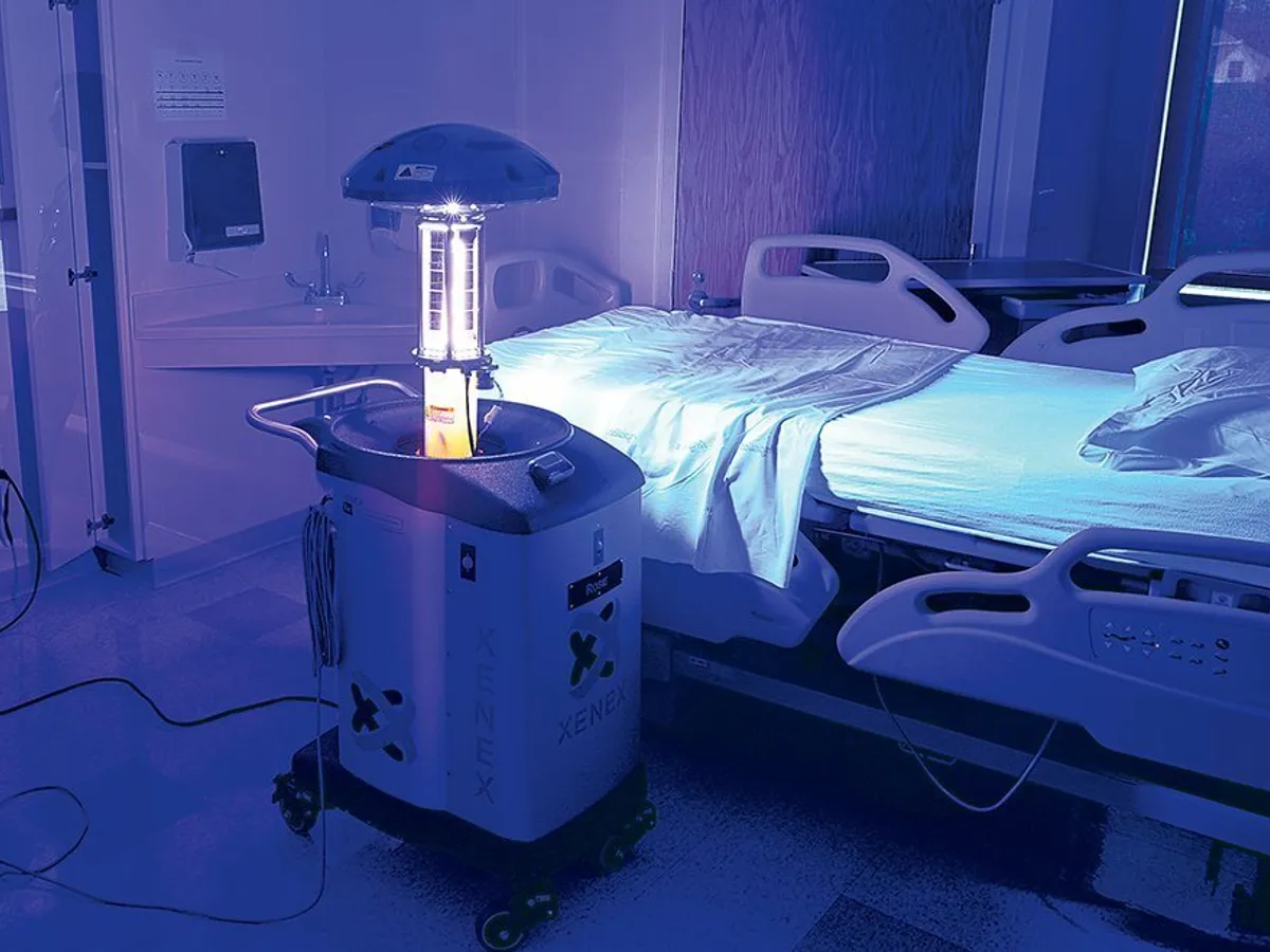Roboții care luptă împotriva germenilor