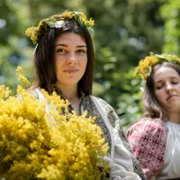 Sărbătoare 24 iunie. Nașterea Sfântului Proroc Ioan Botezătorul. Tradiții și superstiții de Sânziene - Foto: Profimedia Images