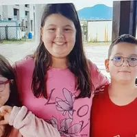 Copiii dispăruți ai milionarului Adrian Marțian, căutați internațional. Ar fi de fapt cu tatăl lor - Foto: Facebook