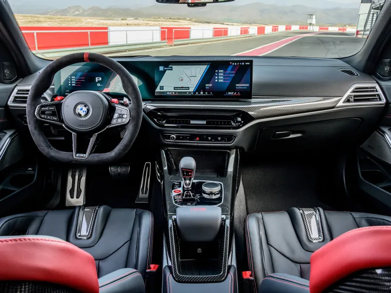Un break de 550 CP pe benzină, mai rapid decât Tesla Model S de 1.020 CP pe Nurburgring - Foto: BMW
