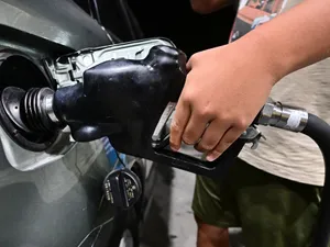 Motorina şi benzina s-ar putea scumpi cu 160%. Trebuie să se întâmple un singur lucru în Orient - Foto: Profimedia Images