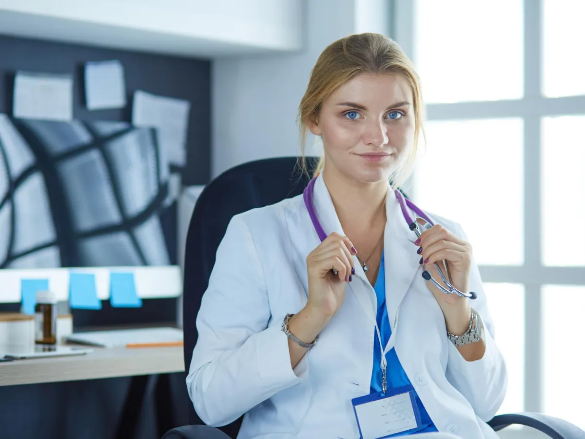 Plata concediilor medicale - 1.300.000.000€ în 2025, cu 60% mai mult ca anul precedent. Prețul unei autostrăzi