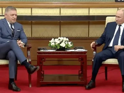 Fico merge la Moscova pentru a-i transmite lui Putin un mesaj de la Zelenski. „Poate obține informații valoroase de la președintele rus”