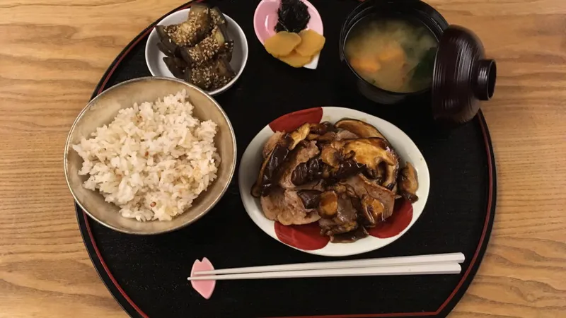 Mâncarea consumată de femeile japoneze pentru a rămâne tinere și a pierde în greutate. 4 ingrediente - Foto: Profimedia Images (imagine cu rol ilustrativ)