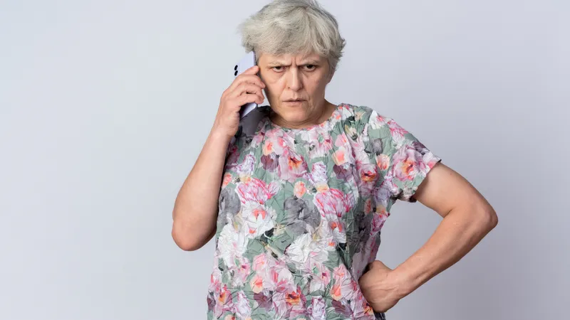 Cine a ieșit la pensie anticipată pierde bani. Trecera la „limită vârstă” mult întâziată. De ce?