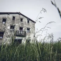 2.500.000 de locuințe goale în România. Scade drastic numărul persoanelor care stau în țară Foto: Freepik (fotografie cu caracter ilsutrativ)