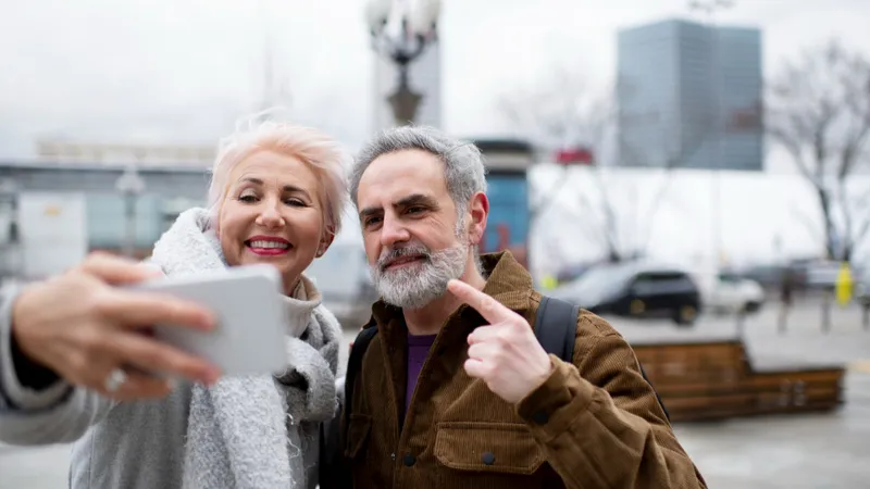 1.400.000 pensionari iau bani în plus la pensie, chiar dacă Ordonanța Trenulețul le îngheață. De ce? - Foto: FReepik