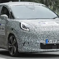 FOTO-spion Prima mașină 100% electrică făcută în România, aproape gata de producție. Începe în 2024 - Foto: autoexpress.co.uk
