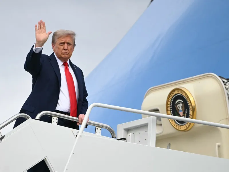 Trump i-a sunat pe liderii europeni, șeful NATO și Zelenski, după „întâlnirea de Nota 10” cu Putin - Foto: Profimedia Images