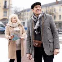 De ce poștașii aduc pensie în decembrie cu întârziere. Pe card banii intră într-o singură zi! foto: Freepik (fotografie cu caracter ilustrativ)