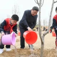 Xi Jinping, liderul iubitor care are de dat explicații pentru pandemia din Wuhan. Foto: China Daily/Facebook
