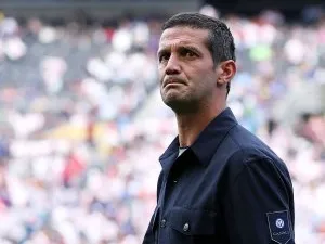 Cristi Chivu poate pierde un titular. Starul cu clauză de doar 25 milioane de euro, propus Barcelonei