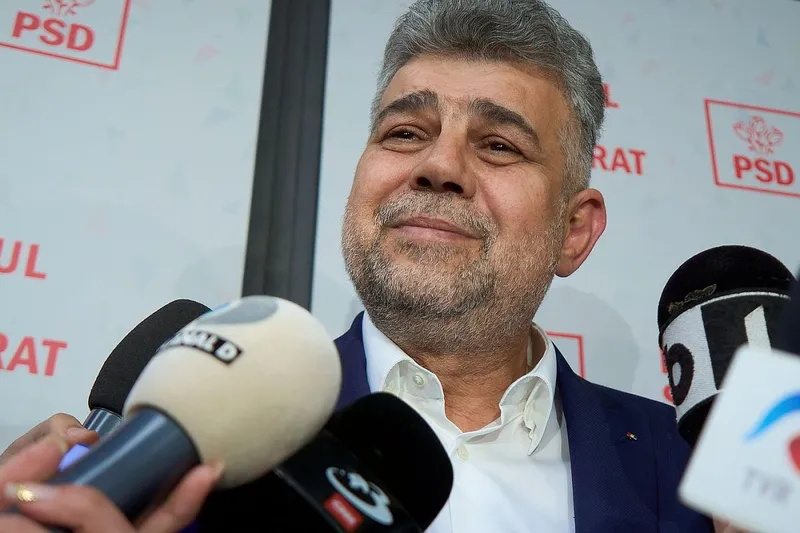 Marcel Ciolacu, pe 5 mai, când încă mai era premier şi lider PSD, la declaraţii,la sediul central al partidului - Foto: Profimedia Images