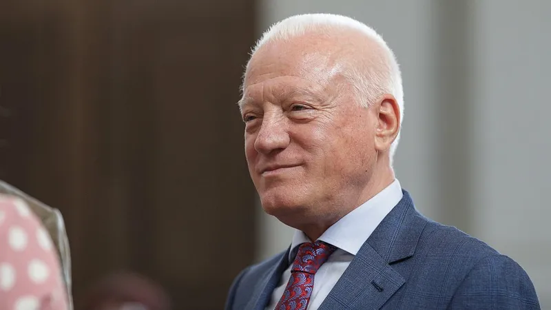 Un fost lider PNL crede că este nevoie de reîmprospătarea partidului - Foto: INQUAM PHOTOS / Sabin Cirstoveanu