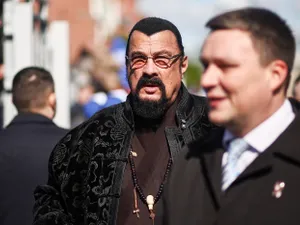 VIDEO Steven Seagal, invitatul lui Putin la Parada din Moscova. În România era blindat de bodyguarzi - FOTO: Profimedia (imagine cu rol ilustrativ)