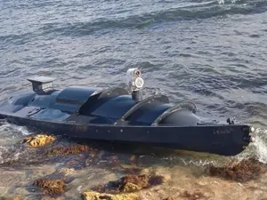 „Barca dronă” USV a Ucrainei, pregătită să lovească marina rusă din Sevastopol - FOTO: Twitter/@UAWeapons