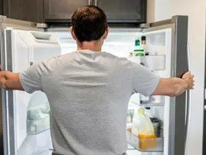 Un bărbat de 31 de ani a ascuns droguri în valoare de 50.000 euro într-un frigider Foto: Shutterstock(fotografie cu caracter ilustrativ)