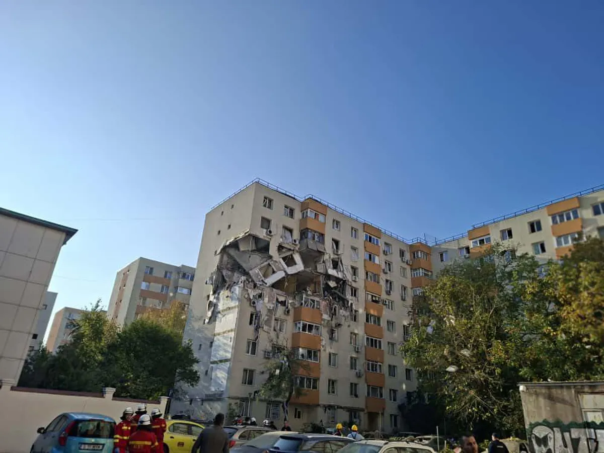 Explozie în bloc - Foto: ISU B-IF