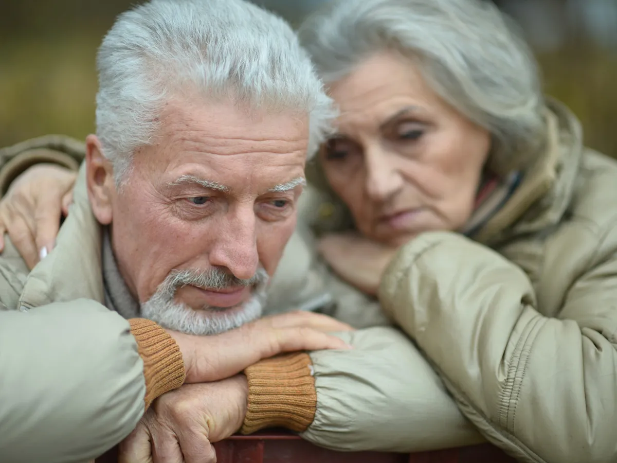 Mugur Isărescu anunță că pensiile nu vor crește. Pensionarii pierd între 130 lei și 600 lei la pensie