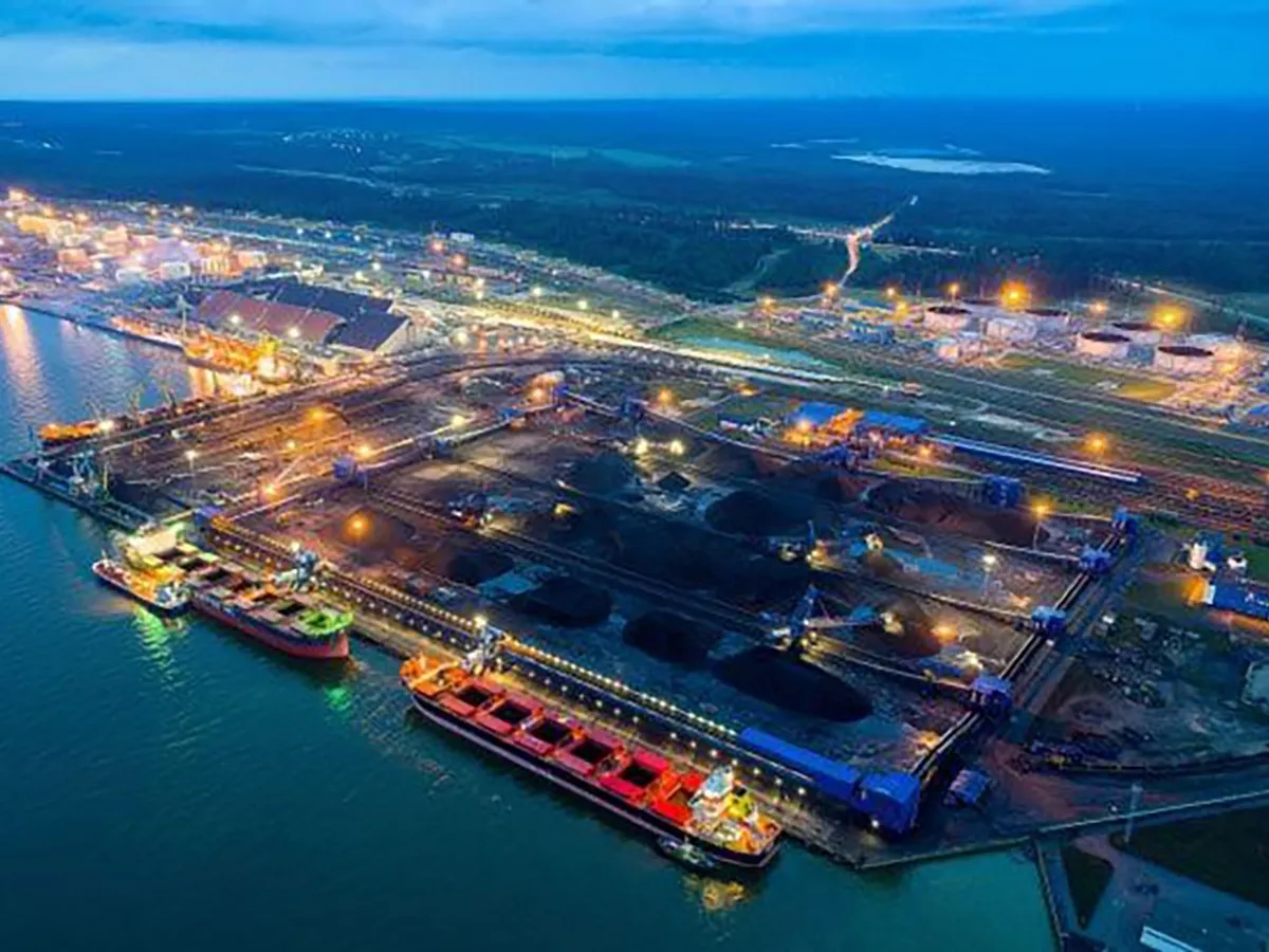 Termnalele de petrol dib portul rusesc Ust-Luga - Foto: Profimedia Images