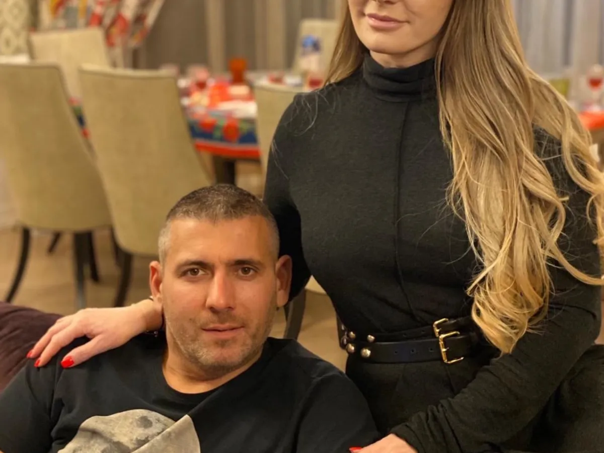 Faimilia Fota / cancan.ro
