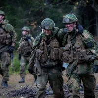 Elveţia inventează „serviciul militar la distanţă”/FOTO: politico.eu