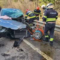 Accident teribil între localităţile Ilişeşti şi Păltinoasa. 8 persoane rănite. Trafic bloca complet - FOTO: infotrafic