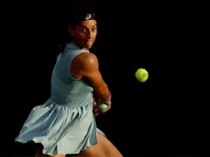 Caroline Garcia a învins-o pe Buzărnescu şi va juca în turul secund la Miami Open cu Simona Halep. / Foto: tv5monde.com