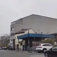 O stație „PECO” a funcționat zeci de ani în centrul Bucureștiului abuziv, fără acte - Foto: captură video