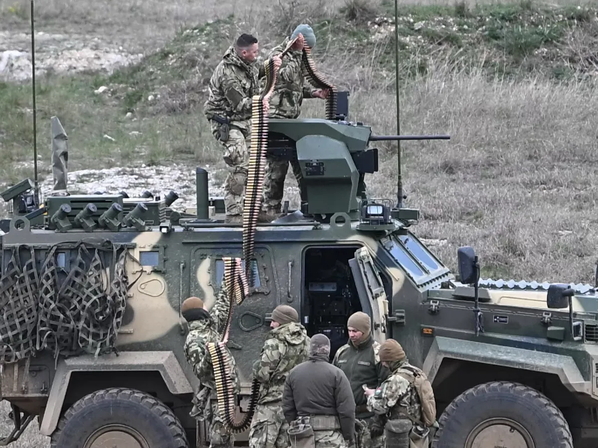 Orban, prietenul lui Putin, a primit din Turcia vehicule blindate Gidran. Cu cine se va lupta? - Foto: Profimedia Images (imagine cu rol ilustrativ)