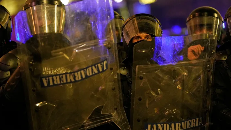 Jandarm ucis în timpul unui exercițiu. Arma unui coleg, descărcată accidental - Foto: Profimedia Images (rol ilustrativ)