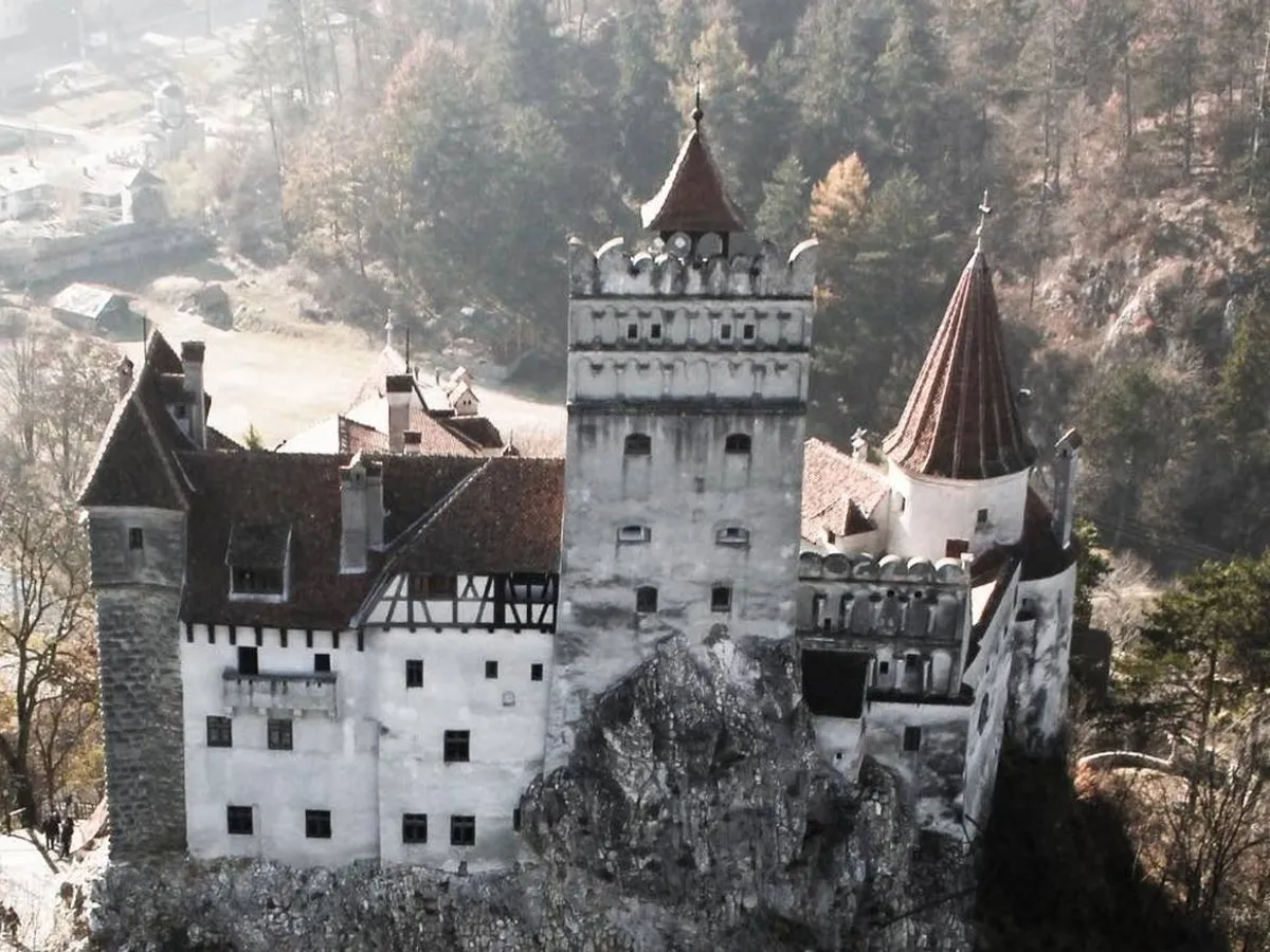 România, în top-ul destinațiilor pentru senzații tari din Europa, alături de Norvegia, Franța - Foto: Facebook / Castelul Bran