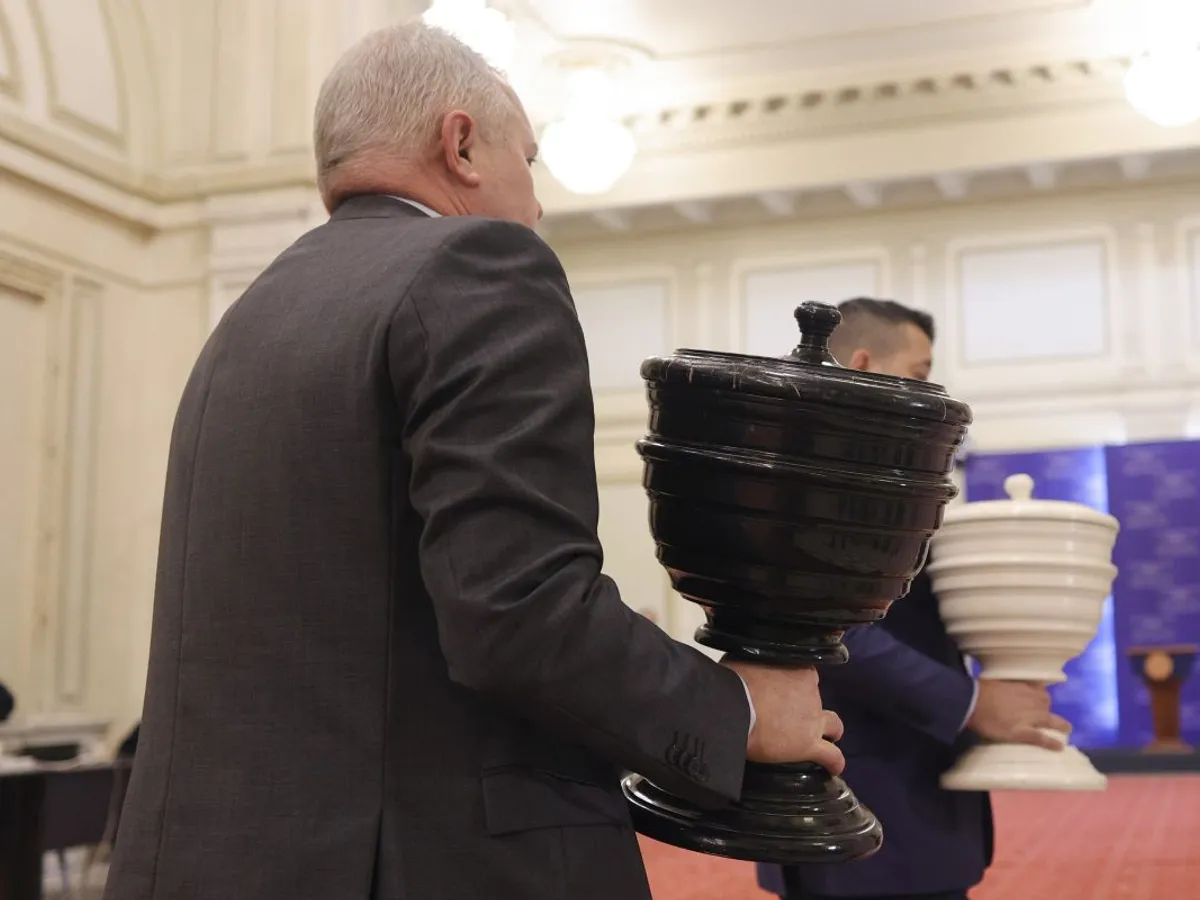 Parlamentarii PSD urmează să-şi arate bilele, ca să se vadă cum anume au votat la moţiunea de cenzură