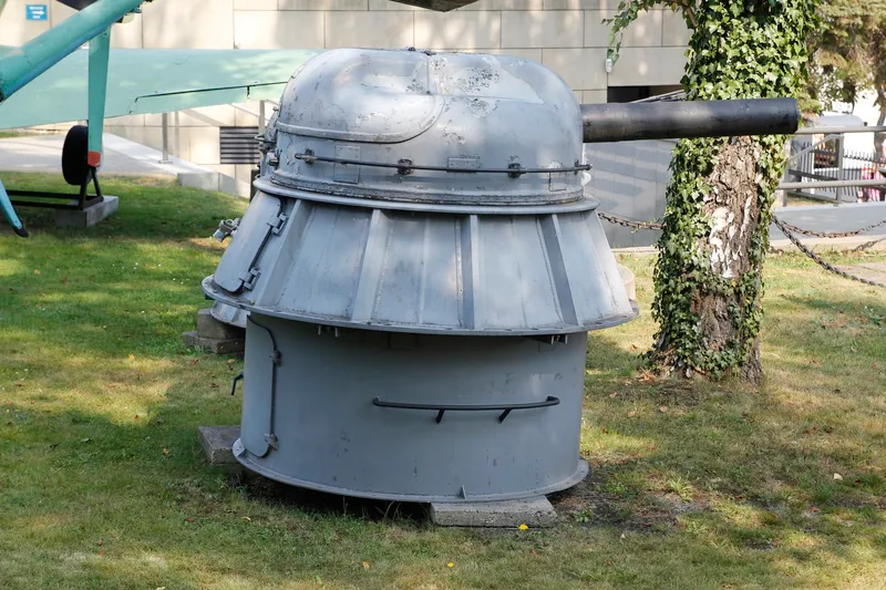 AK-630