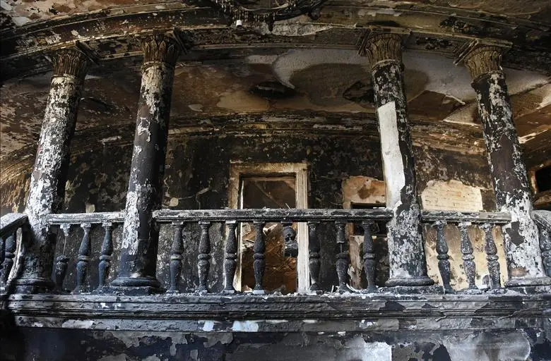 FOTO Cum arată teatrul din Mariupol după bombardamentele rusești/FOTO: Reuters