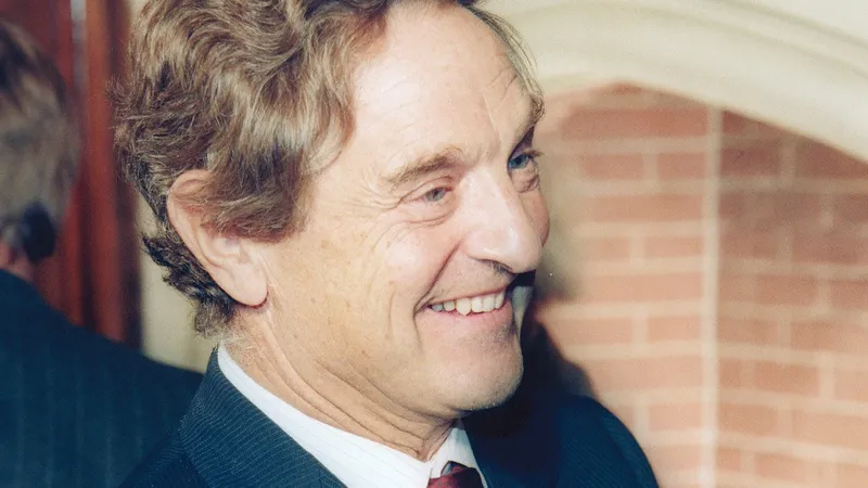 Soros a intrat la prestigioasa „London School of Economics“, unde a obținut o diplomă în filosofie - Foto: Gulliver/ Getty Images