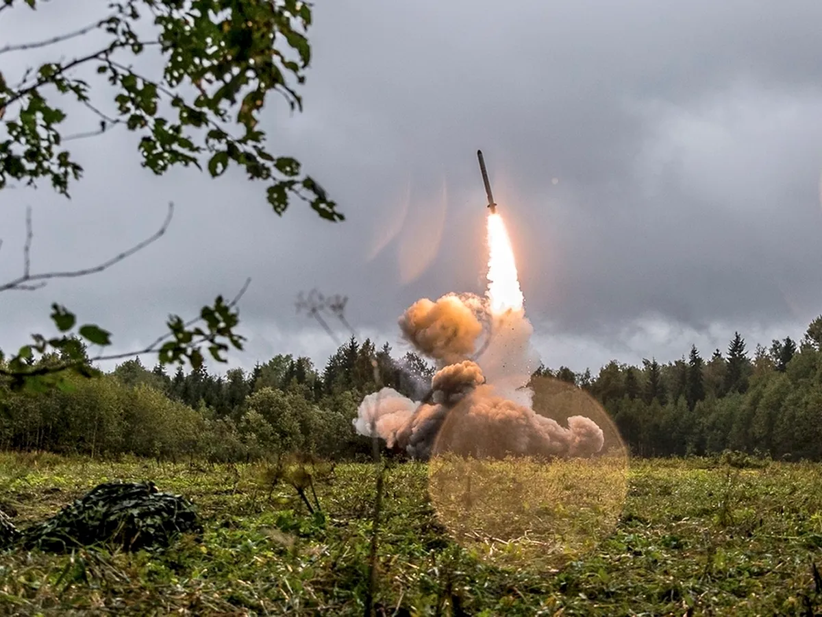 23 de senatori cer ridicarea restricțiile Starlink pntru Ucraina ca să poată intercepta rachetele balistice rusești - Foto: Profimedia Images (imagine cu  rol ilustrativ)