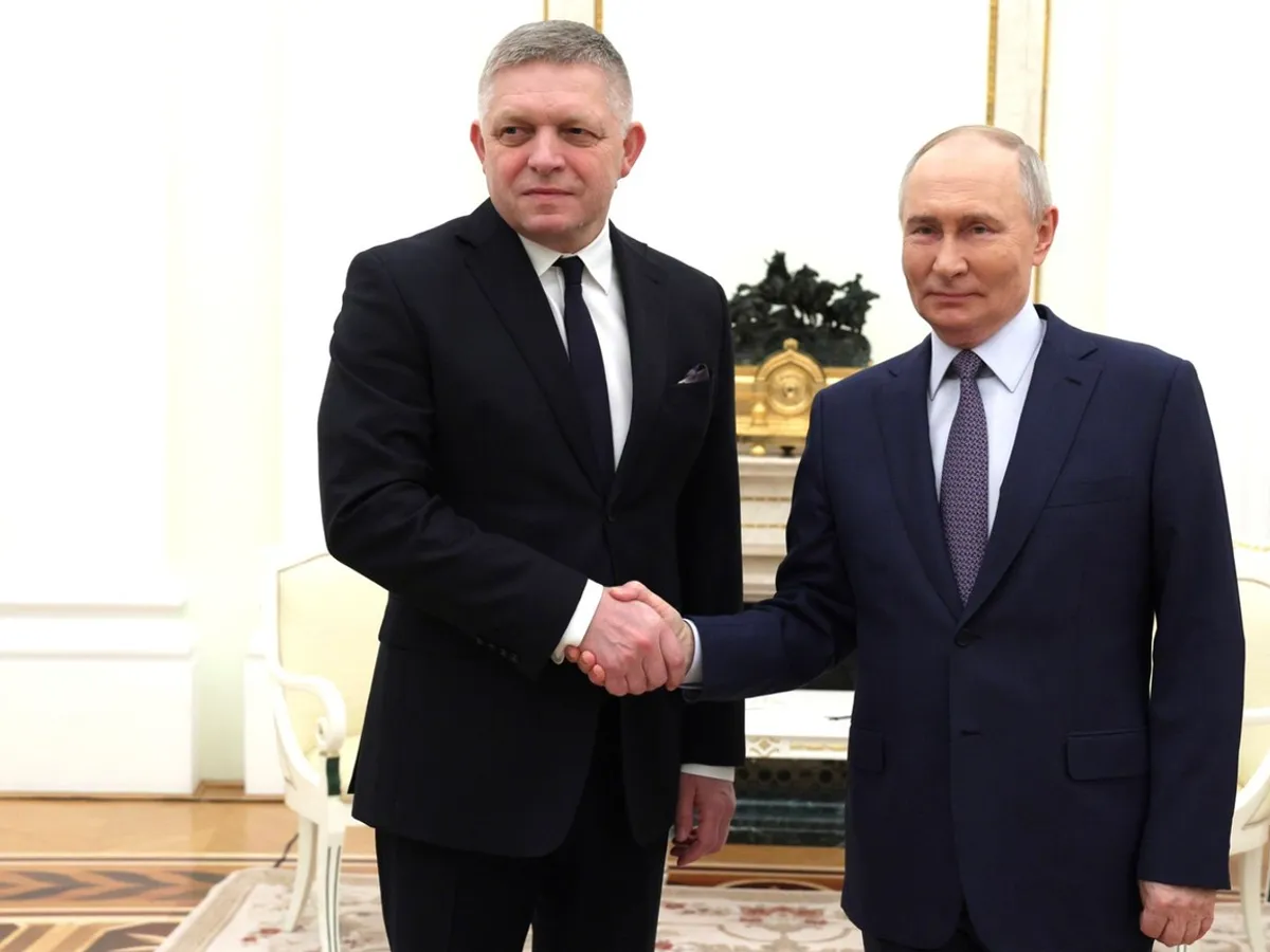 Fico, „ploconit” la Putin, amenință Ucraina cu măsuri după oprirea petrolului pe Drujba: „Vrem petrol rusesc”