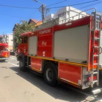 Incendiu la un liceu din Tulcea în urma unui scurtcircuit. 400 de elevi s-au autoevacuat. - Foto: News.ro