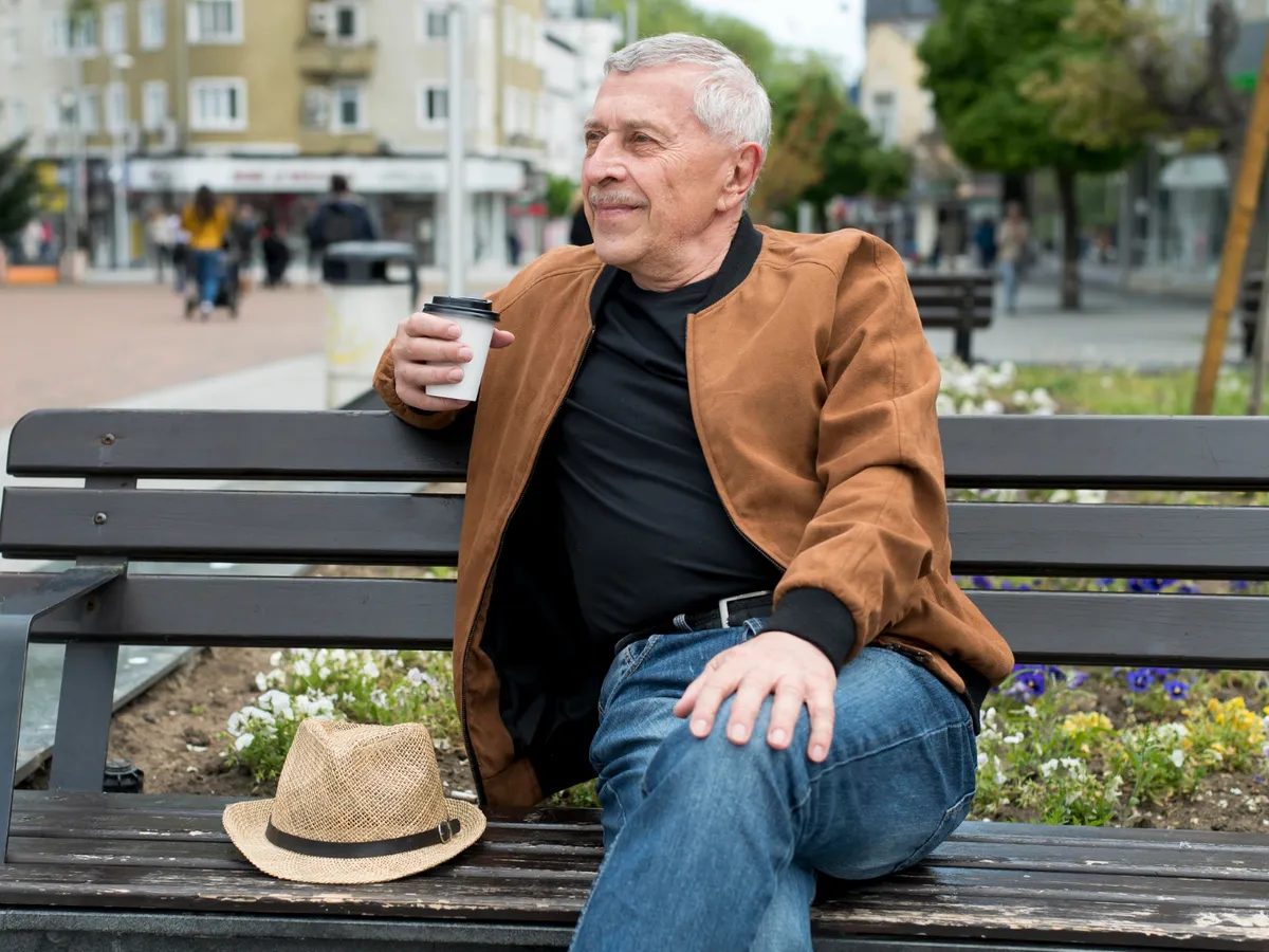 Pensionar - Foto: Magnific (Imagine cu rol ilustrativ)