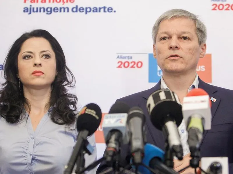 Europarlamentarii Ramona STrugariu și Dacian Cioloș, lideri ai REPER- Foto: Inquam Photos / Adriana Neagoe