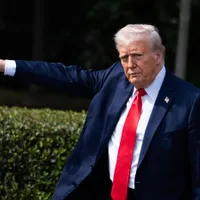Trump izolează SUA de restul planetei. Vrea să închidă zeci de ambasade, inclusiv în Europa - Foto: Profimedia images