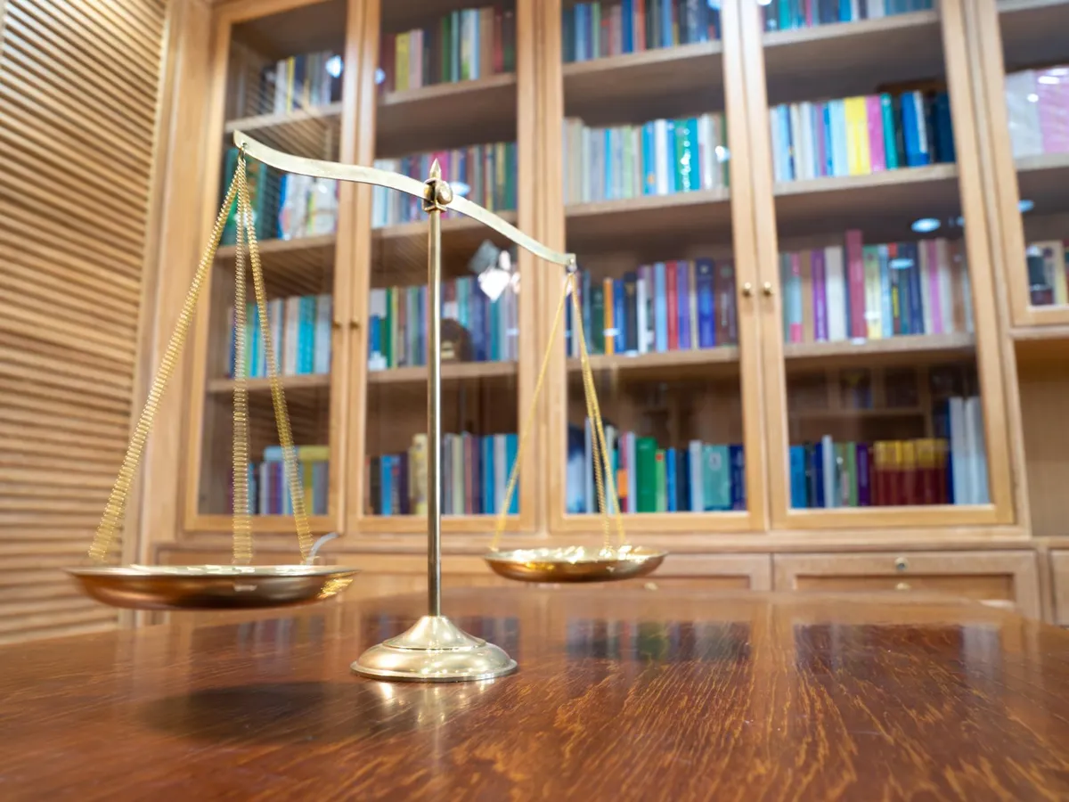 Un judecător iese la pensie cu 15.000 lei net, la doar 49 ani. A dat un împrumut de 435.000€ unui prieten