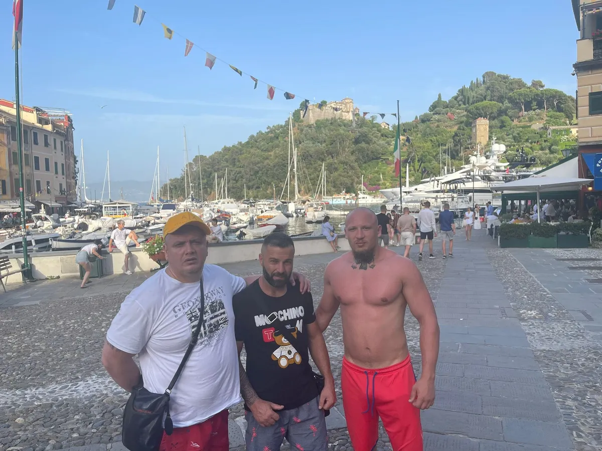 Mircea Nebunu a preferat coasta de vest a Italiei Foto: Facebook